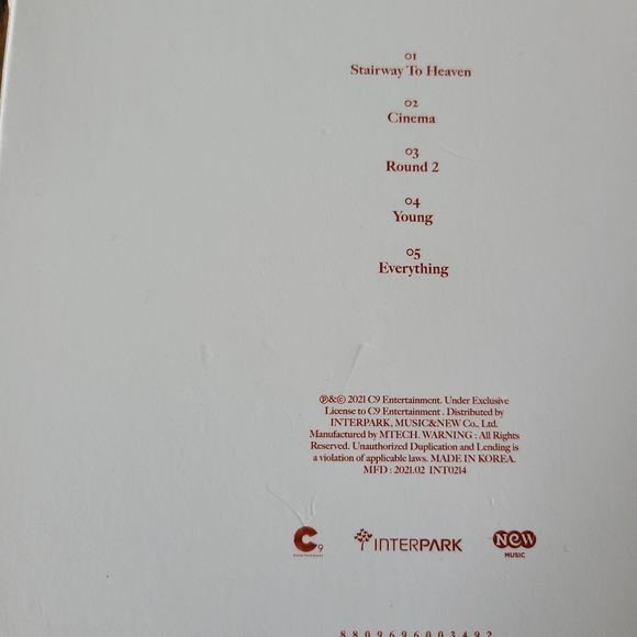 CIX Chapter Ø. Hello, Strange Dream album - Picture 3 of 6